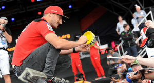 Jack Miller signs another hat - DOC 2022